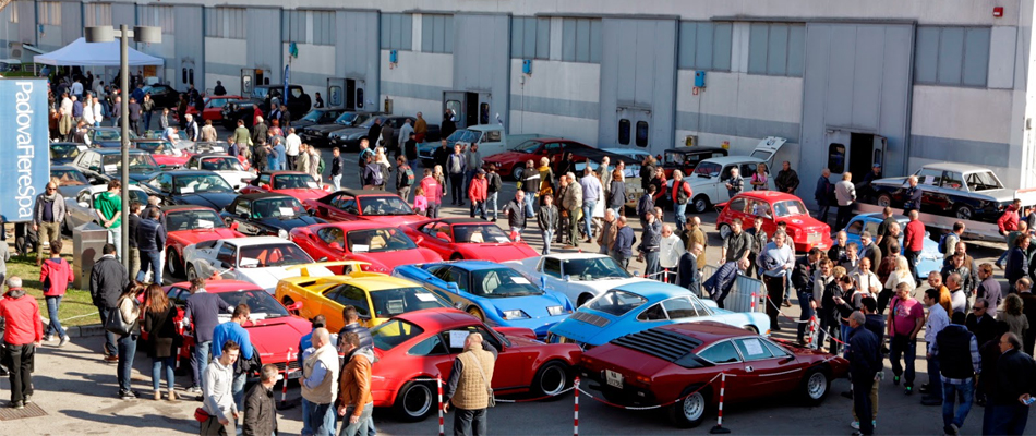 Auto e Moto d'Epoca, il Salone che consente di rivivere le tappe dell'ingegneria automobilistica